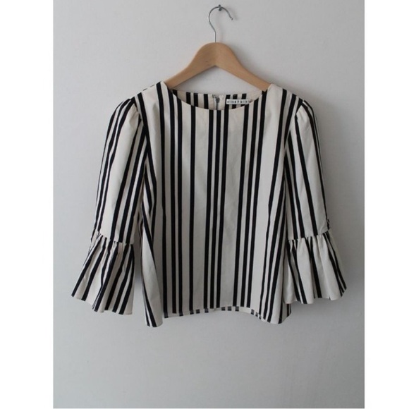 Alice & Olivia Bernice Striped Ruffle-Sleeve Top Black White Size Small - Picture 2 of 9